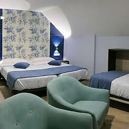 Otel Rural El Nido De Pinares