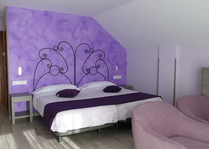 Hotel Rural El Nido De Pinares 5*