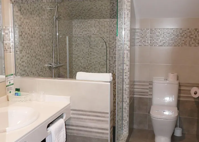 Rural El Nido De Pinares 5* 纳瓦莱诺