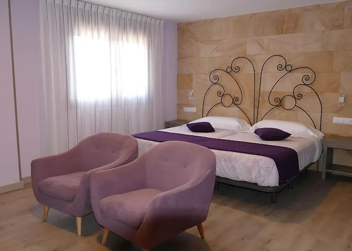 Hotel El Nido De Pinares 5*