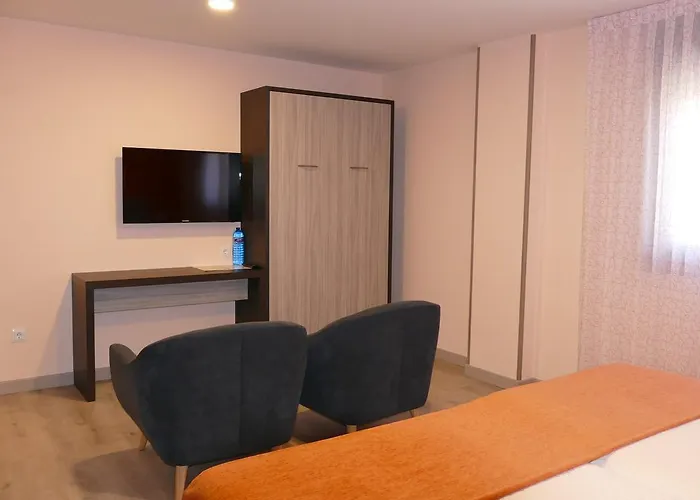 Rural El Nido De Pinares 5* 纳瓦莱诺