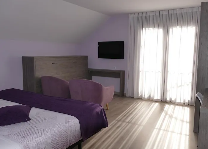 Rural El Nido De Pinares 5* 纳瓦莱诺